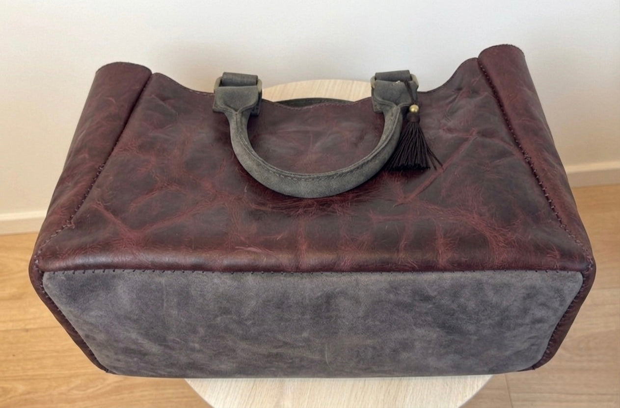 Bull skin bag (limited 1/1)