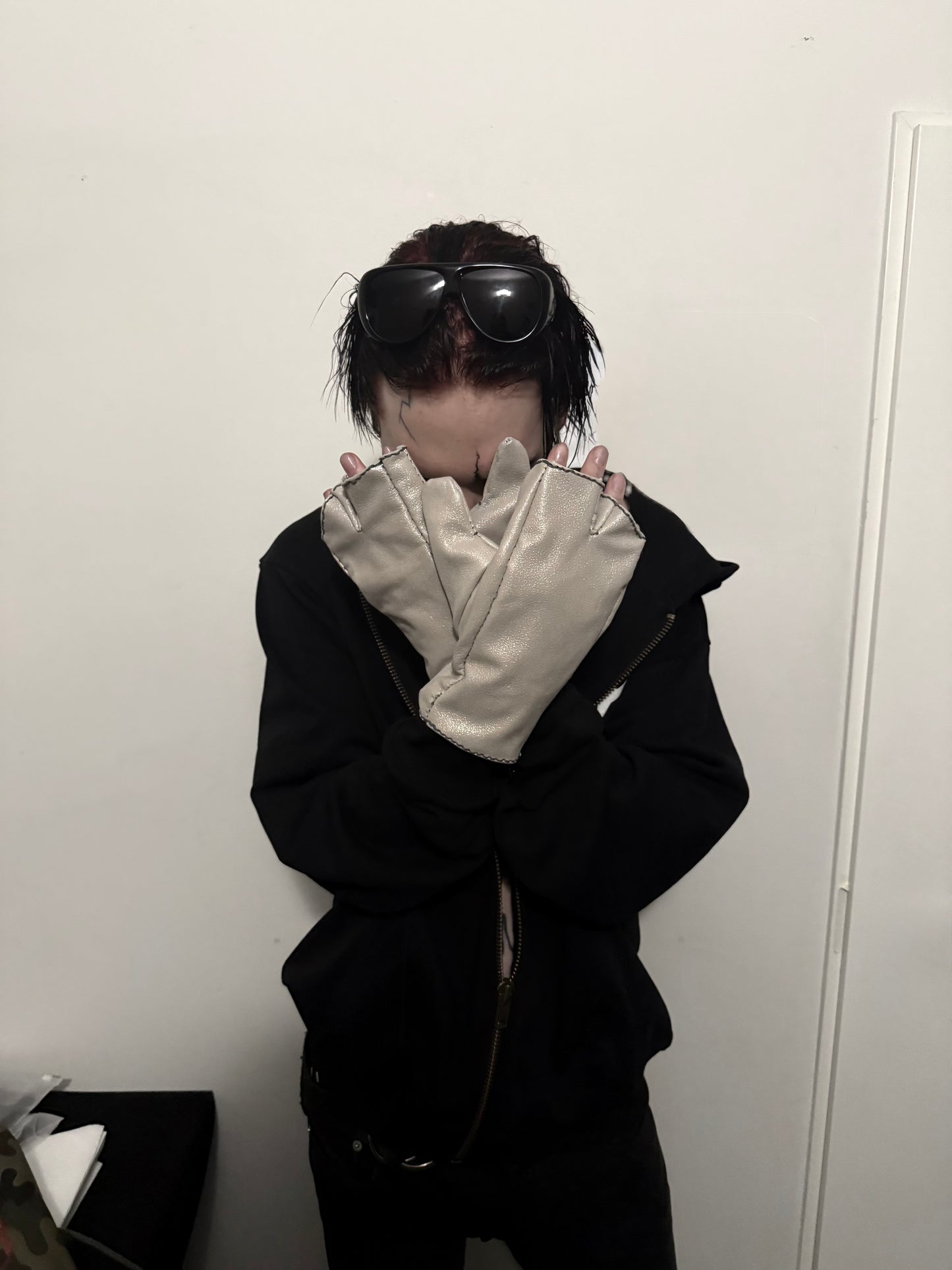 Lambskin leather gloves